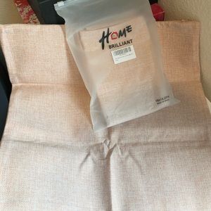 ☀️2 18” x 18” tweed pillow cases in Baby pink☀️